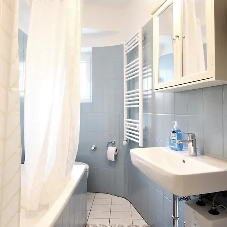 & Lovely - For Up To 6 Persons * Wurzburg