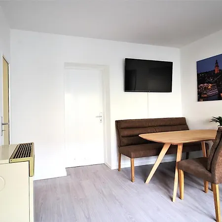 & Lovely - For Up To 6 Persons Apartment Wurzburg